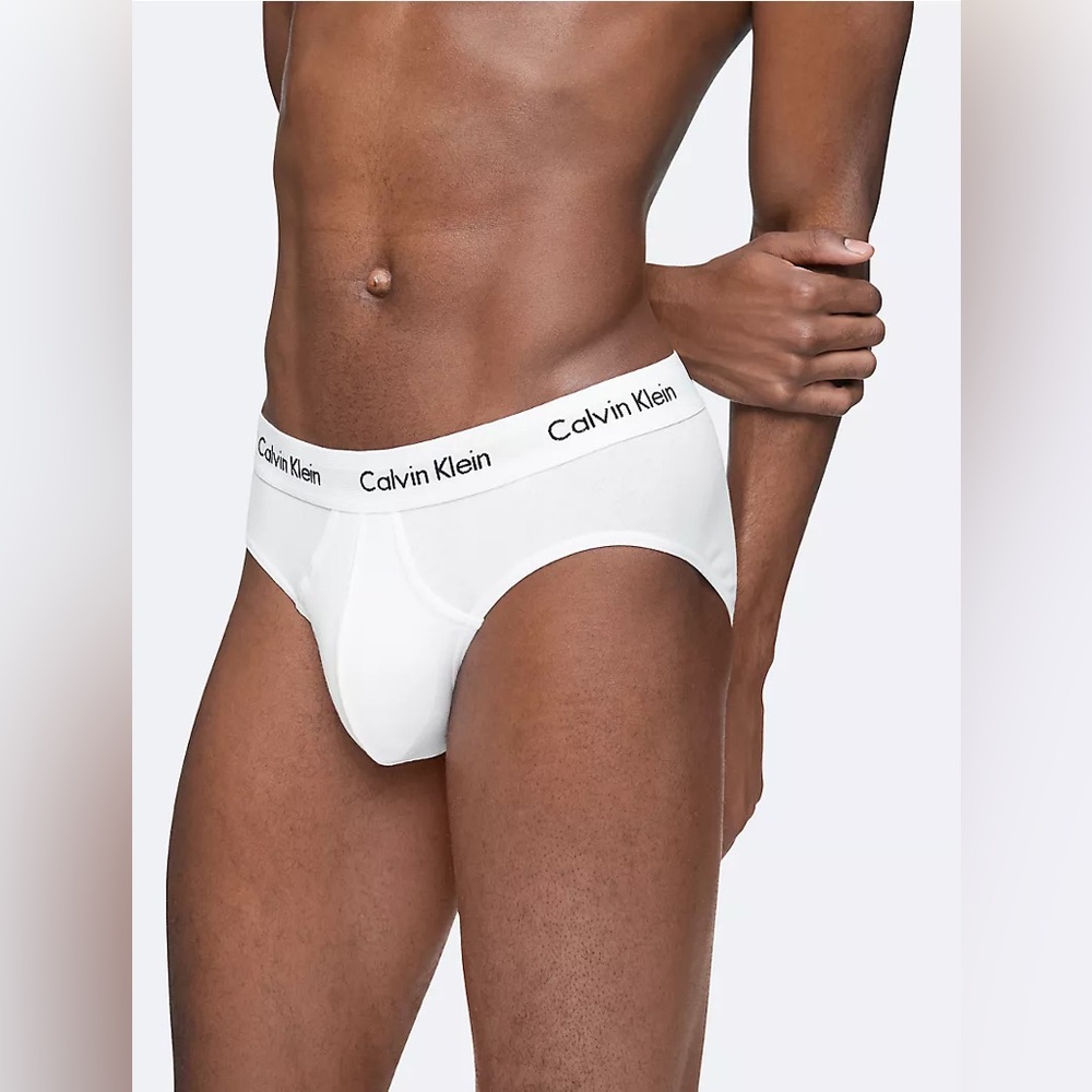 New Men’s 2 x Calvin Klein Cotton Stretch Hip Brief!!🔥🔥🔥